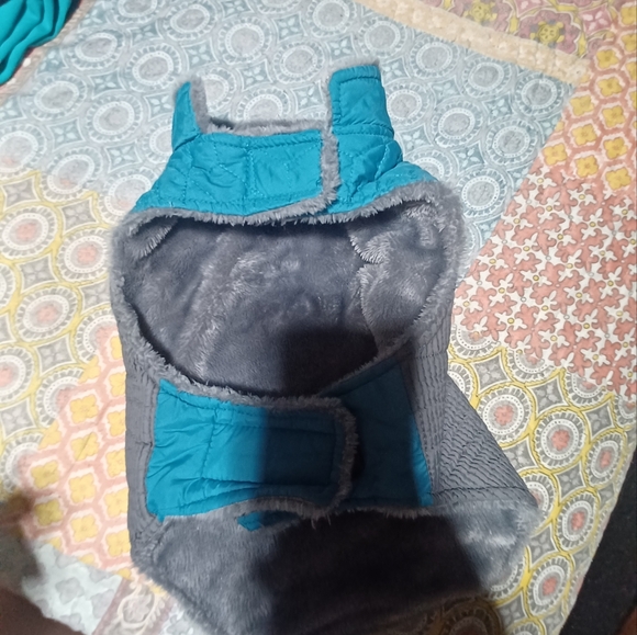 Dog jacket - Picture 5 of 6